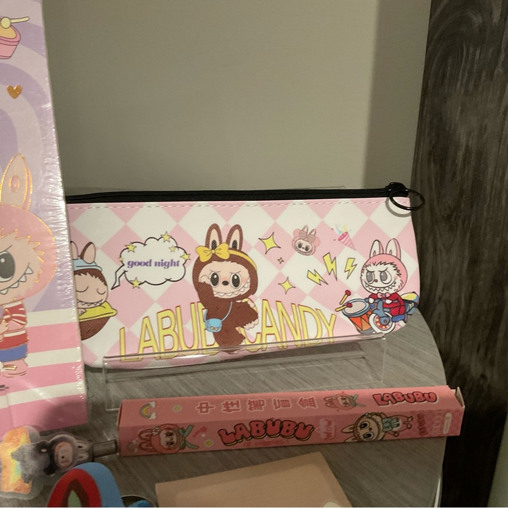 Labubu Stationery Bundle - Picture 5 of 7